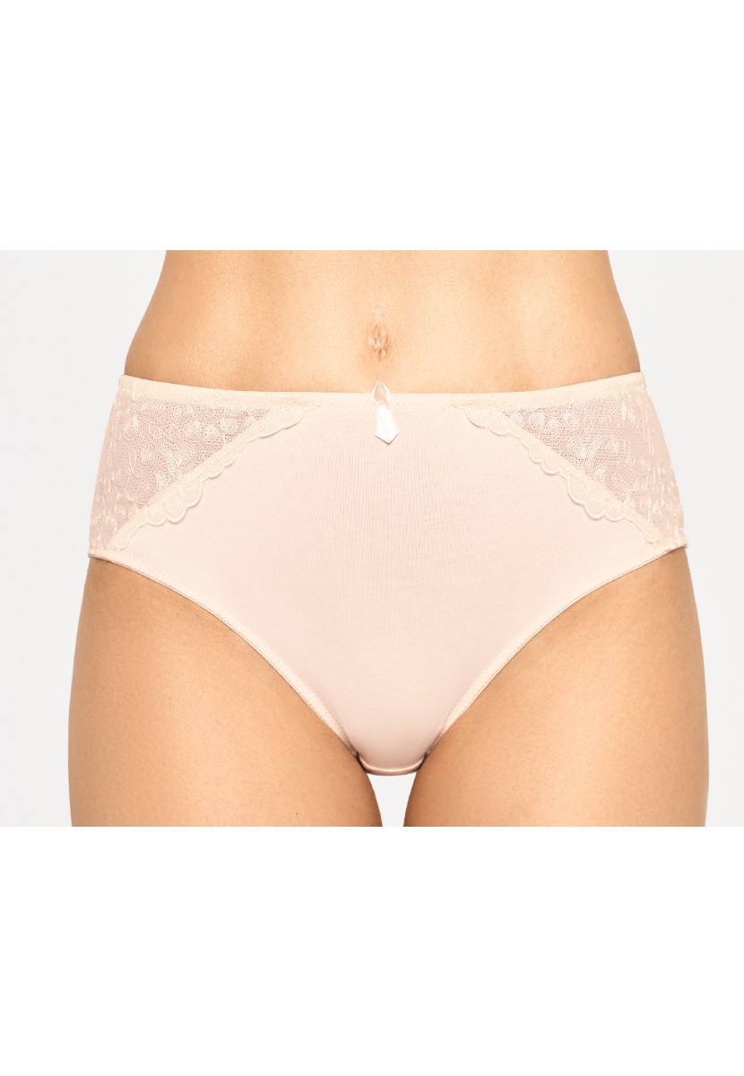 Purchase Virginia Maxi Briefs, Ivory 503758 - 503966 at 1099 руб — Faberlic  Online Store.