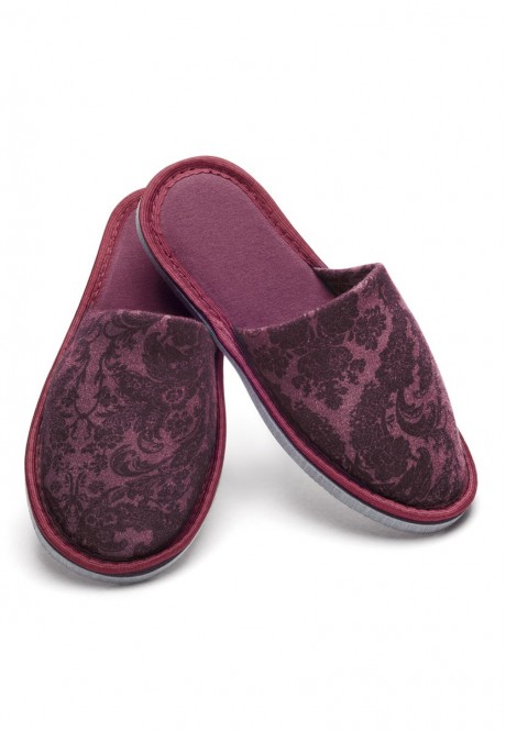 Womens home slippers bordeaux