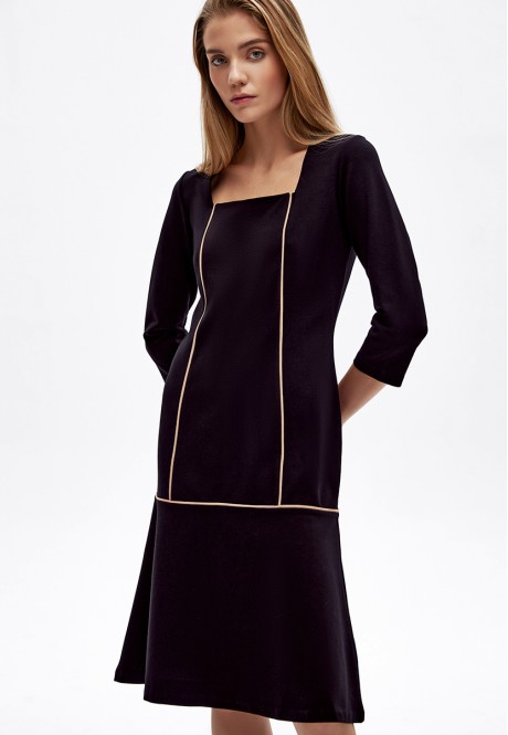 տրիկոտաժից երկարաթև զգեստ կանացի գույնը սև