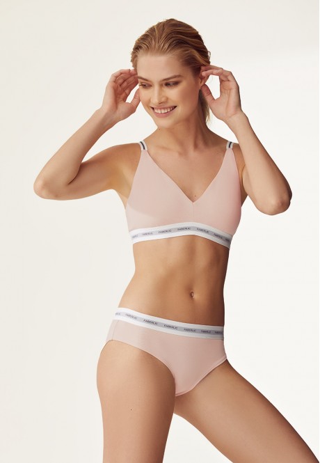 Purchase Triangle Bra, Soft Cup, Pink 920547 - 920551 at 1399 руб —  Faberlic Online Store.