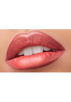 GlamShine Lipstick shade Peach