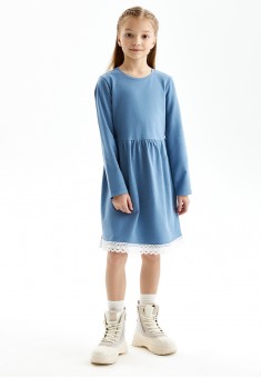 Трикотажное платье с кружевом для девочки цвет синий