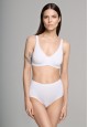 Underwire bra with soft cup white